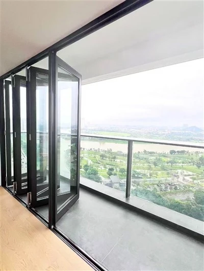 Portes et fenêtres pliantes en aluminium