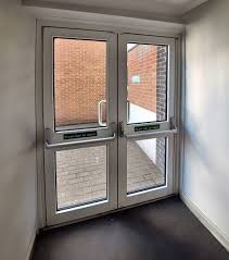 Portes de sécurité en aluminium